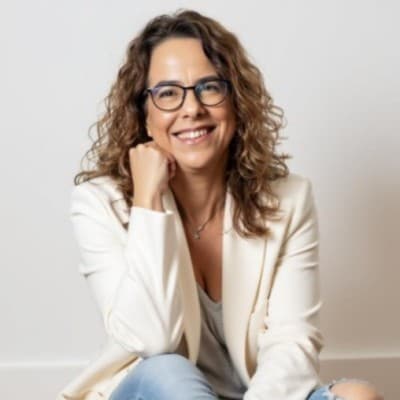 Portrait of Yael Geter